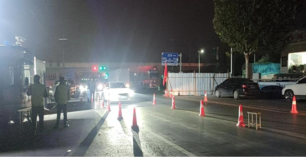 @全體花花牛人：請(qǐng)珍惜你的崗位，請(qǐng)善待我們共同的“花花牛”！