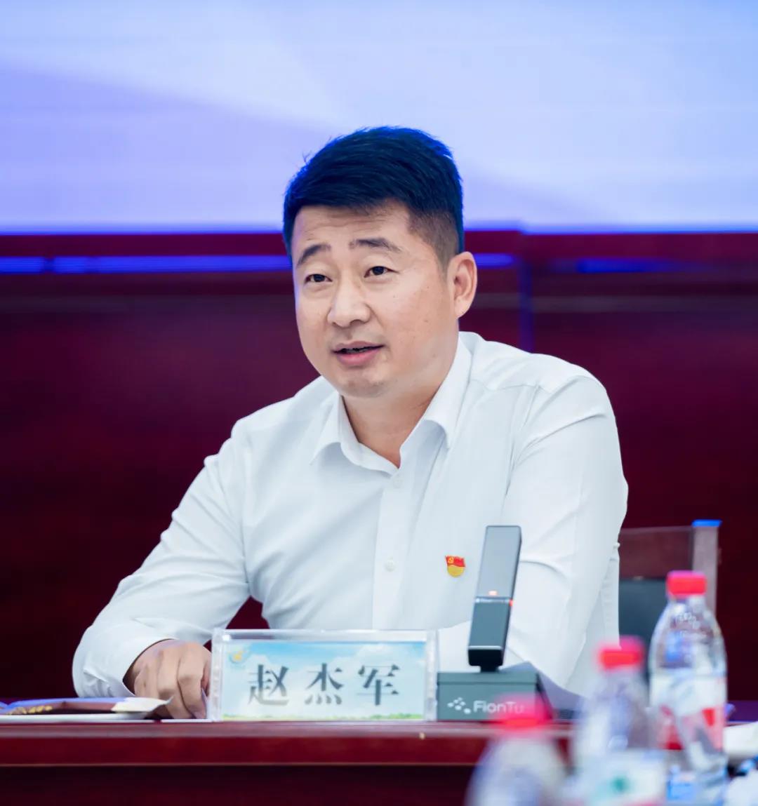 花花牛| 蘭考縣人民政府與蒙牛、花花牛達成戰(zhàn)略合作 助力河南奶業(yè)高質(zhì)量發(fā)展 花花牛| 蘭考縣人民政府與蒙牛、花花牛達成戰(zhàn)略合作 助力河南奶業(yè)高質(zhì)量發(fā)展