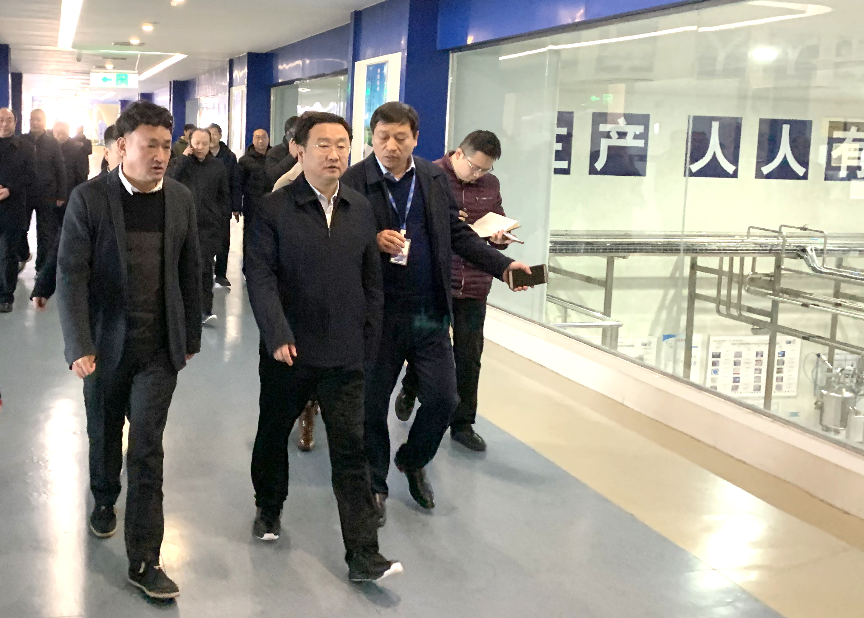 鄭州市委副書記、市長王新偉蒞臨花花牛乳業集團調研 鄭州市委副書記、市長王新偉蒞臨花花牛乳業集團調研