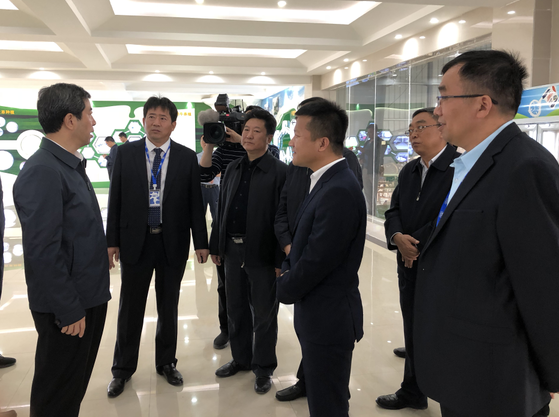 河南省委副書記、省長陳潤兒一行蒞臨 花花牛集團魯山瑞亞牧業有限公司視察調研 河南省委副書記、省長陳潤兒一行蒞臨 花花牛集團魯山瑞亞牧業有限公司視察調研