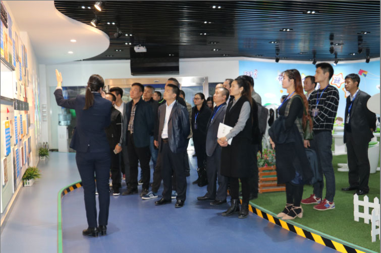 商界領袖俱樂部精英參訪花花牛！